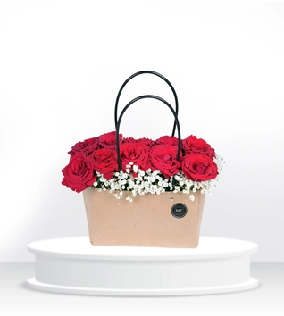Classic Red Rose Ele...