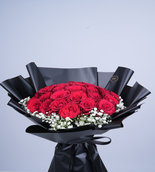 Elegant Red Rose Bou...