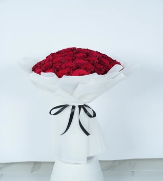 Grand Romance: 45 Re...